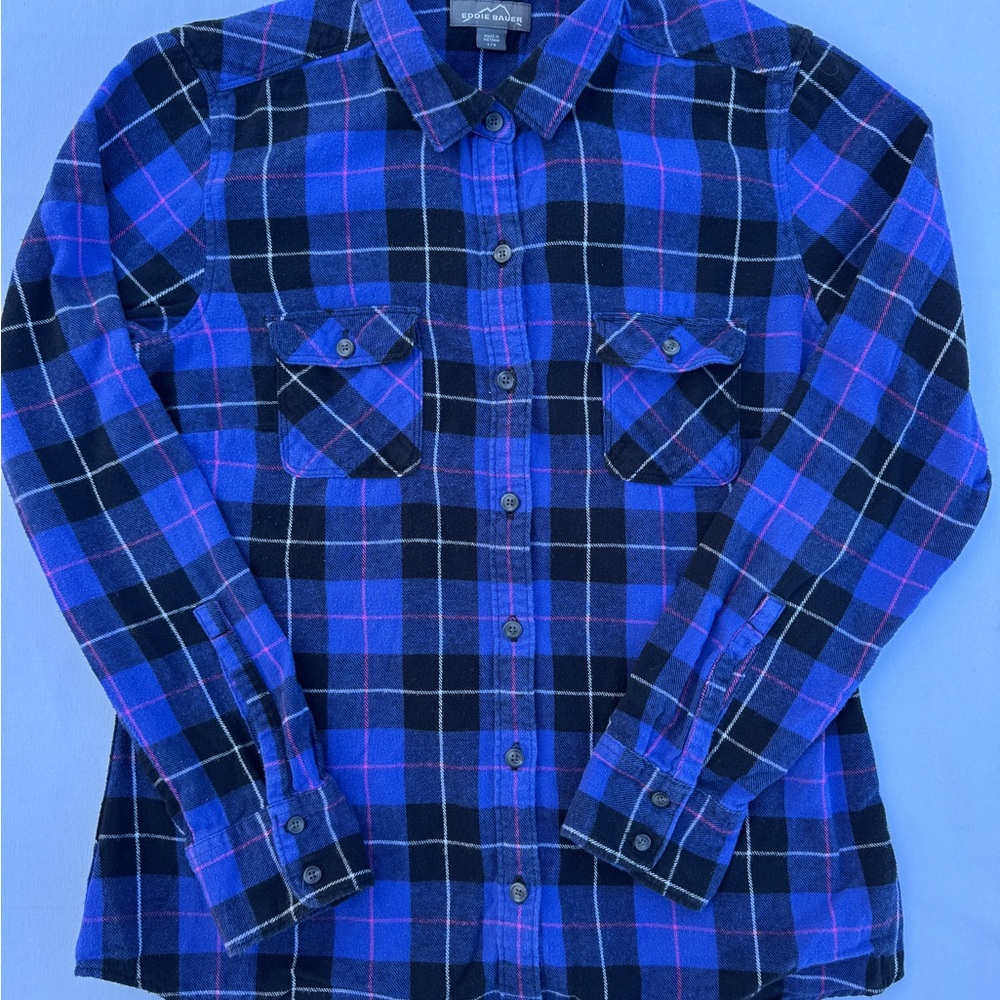 Eddie Bauer Women’s Flannel Shirt Large Blue Plaid Button Front 100% Cotton
